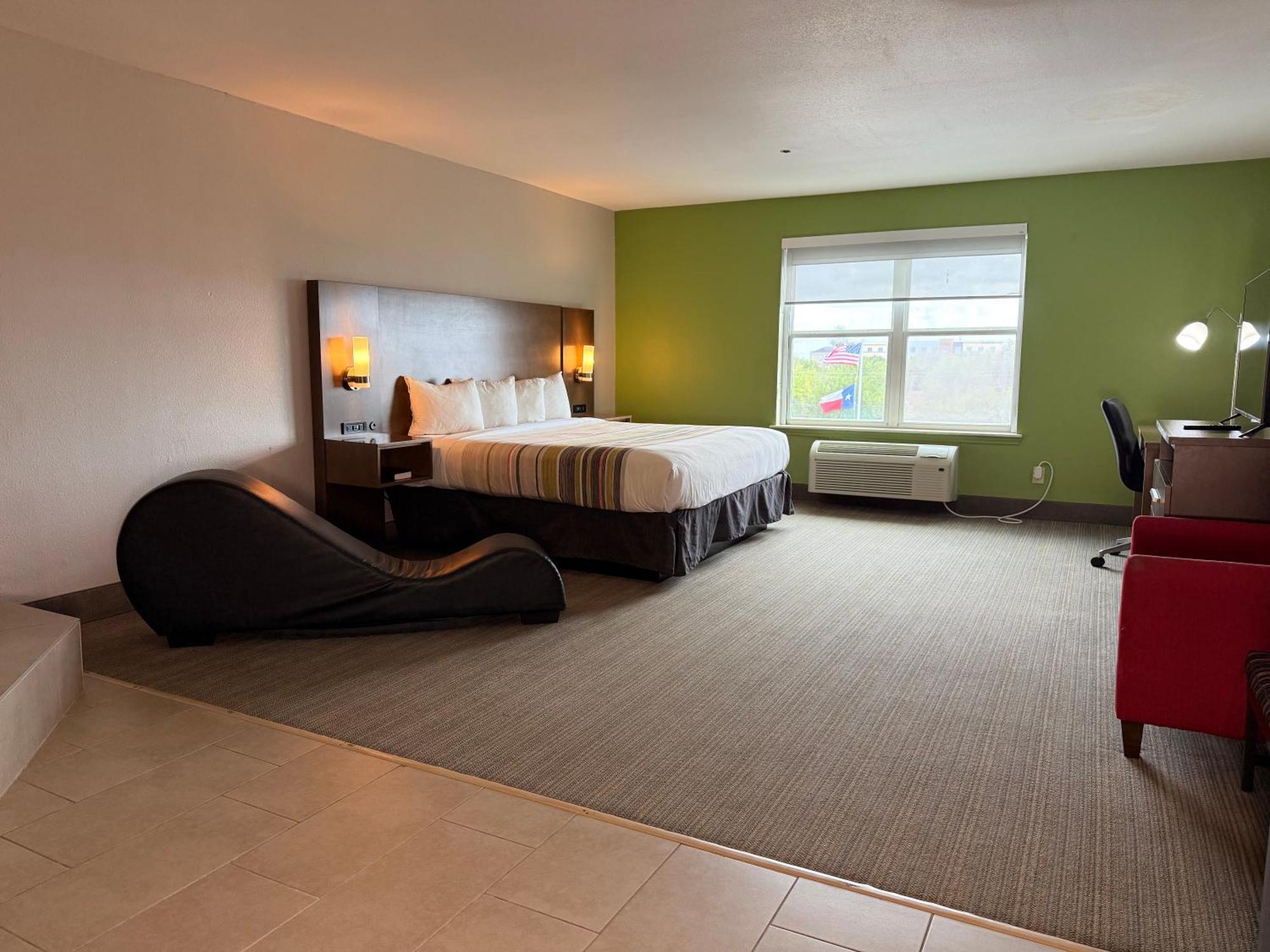Country & By Radisson, Harlingen, Tx Hotel 3*