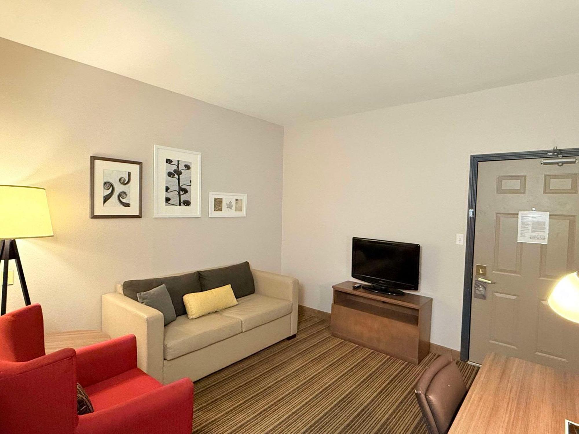 Country & By Radisson, Harlingen, Tx Hotel 3*